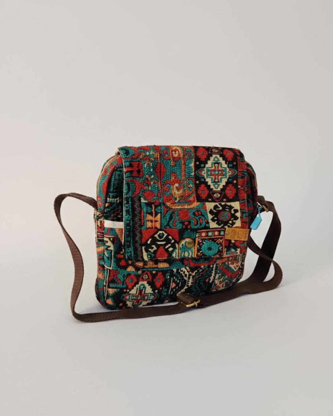 OLEY MESSENGER BAG