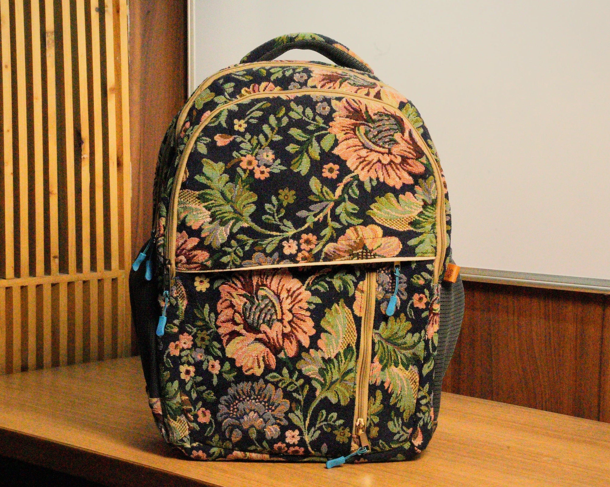 [Navy Floral]