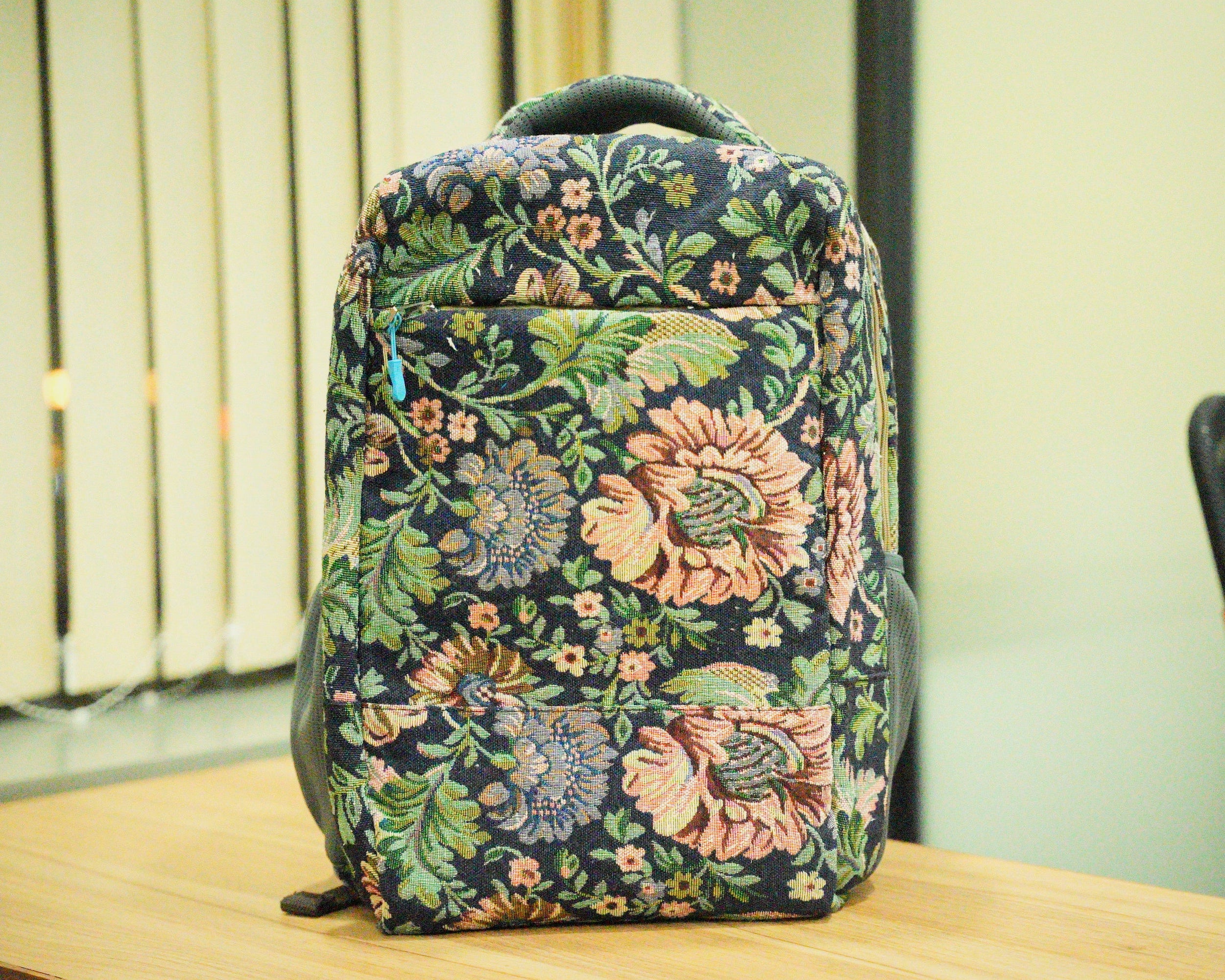 [Navy Floral]