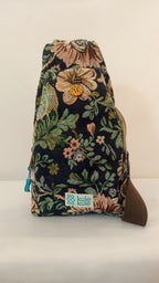 [Navy Floral]