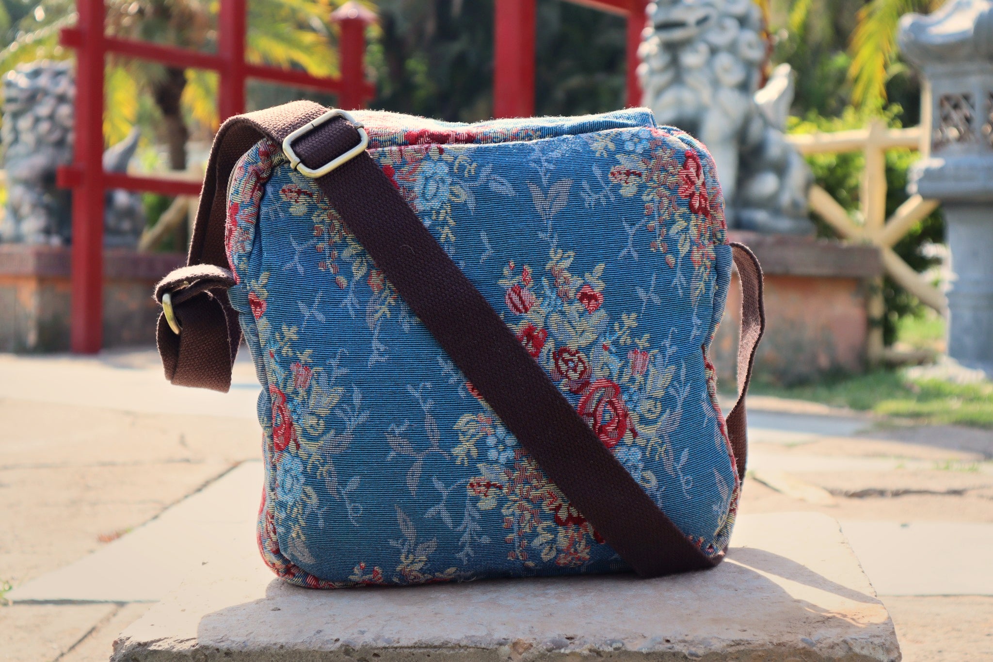 [Light Blue Floral]