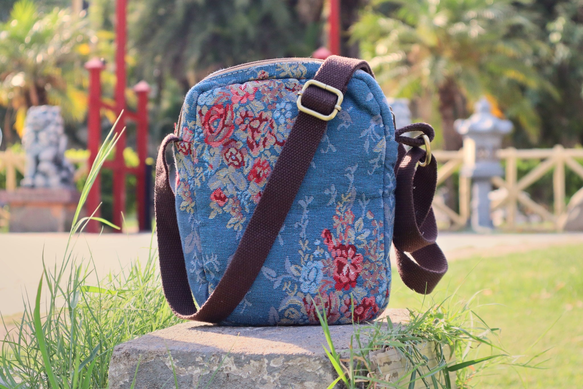 [Light Blue Floral]