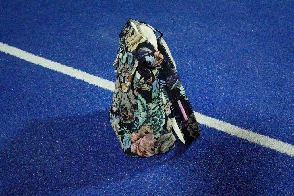 [Navy Floral]