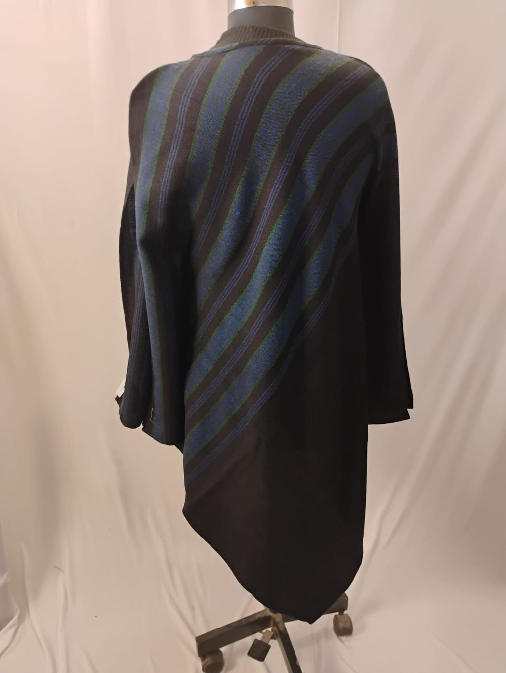 Luxury Black and Blue Kaftan with Pocket